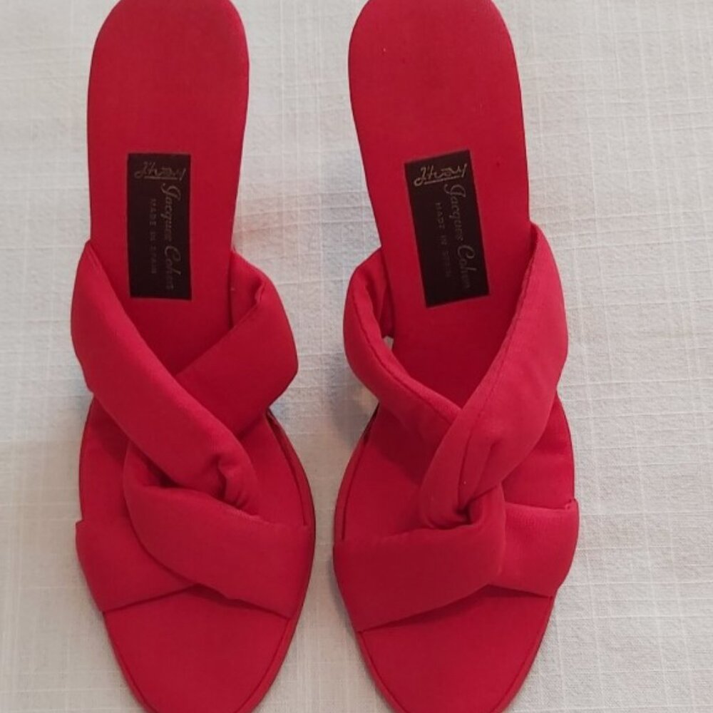 JACQUES COHEN VINTAGE RED PARTY SHOES FOR BERGDORF GOODMAN ON5IVE. SIZE 8.